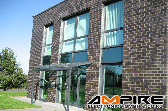 AMPIRE　ELECTRONICS　GMBH＆CO.KG